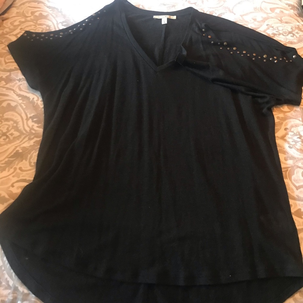 Ladies cold shoulder top